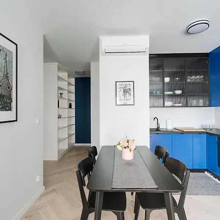 Stadion Narodowy Lägenhet *